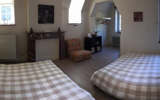 B&B Le Pavillon Du Bois De Buis