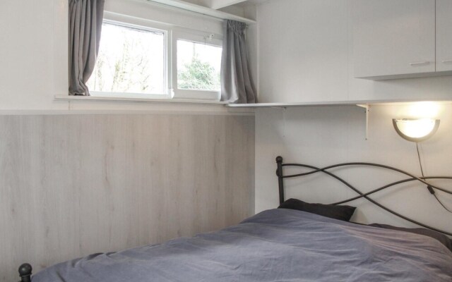 Beautiful Home in Rekem-lanaken With 3 Bedrooms and Wifi