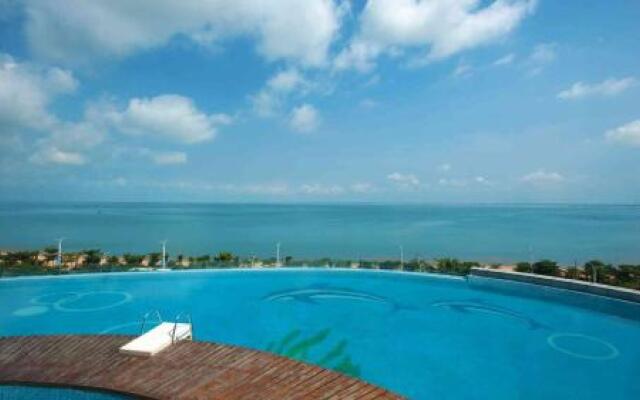 North Bay No.1 Ocean View Apartment Hotel