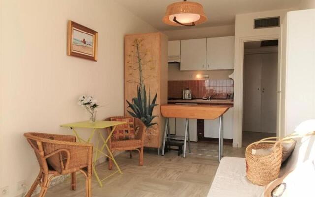 Appartement Cannes la Bocca, 1 pièce, 2 personnes - FR-1-609-19
