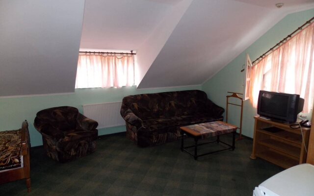 Fortune Hotel