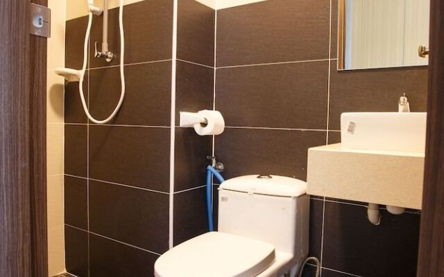 Mdm Woon's at D'Secret Garden