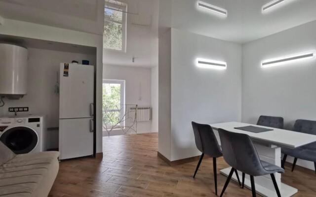 Квартира для Вас! вул. Голинського, 8!