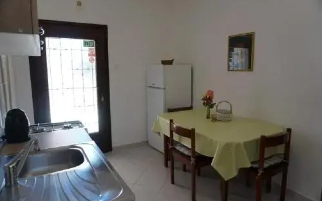 Apartments Mirjana 158