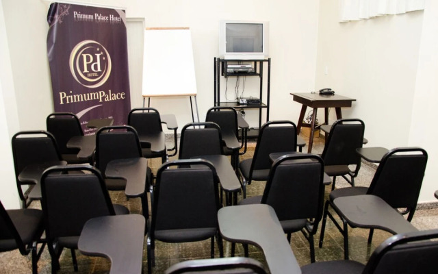 Primum Palace Hotel