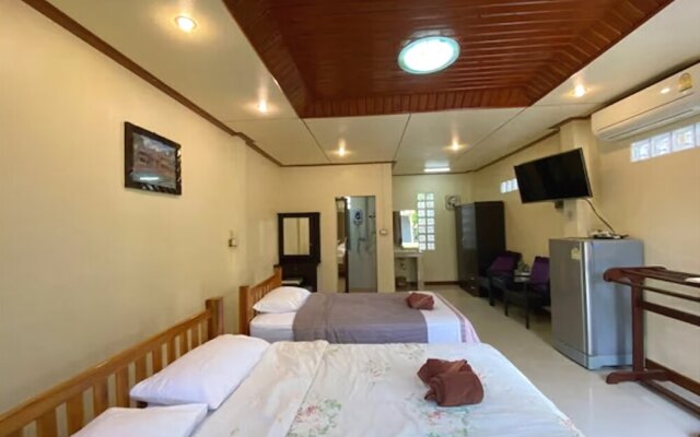 OYO 647 Sudjai Resort