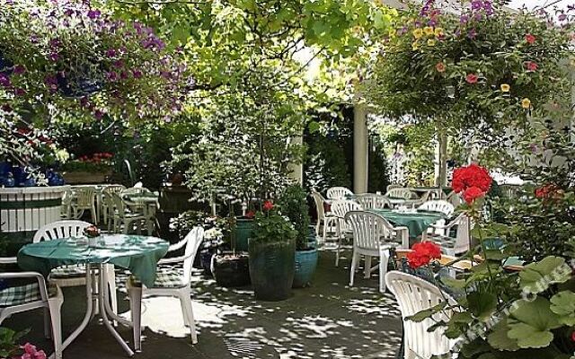 Hotel-Restaurant Zum Rebengarten