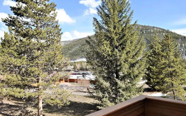 Tennis Townhome 2 Bed 2.5 Bath