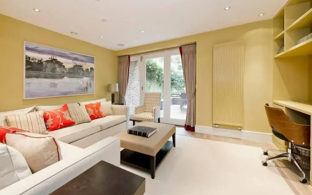 4 Bedroom House, Holland Park