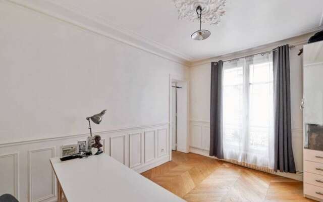 Cosy Flat for 2 People Near Pigalle