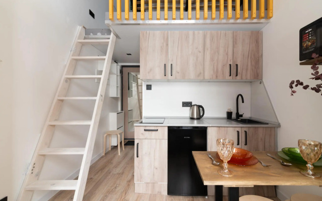 Bon voyage на проезде 2-й Амбулаторный