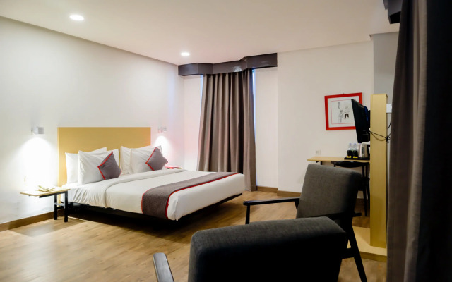 Super OYO Townhouse 1 Hotel Salemba