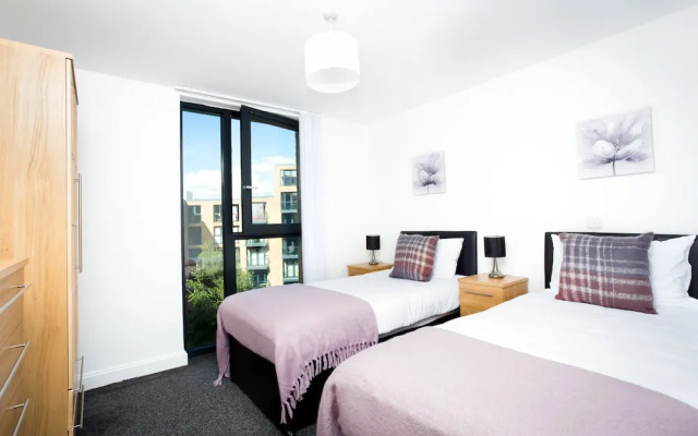 Absolute Stays On Essex- Contractors Families Free Wifi Free Parking Airport