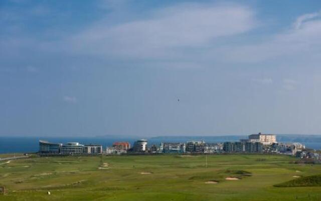 5 The Vista, Newquay