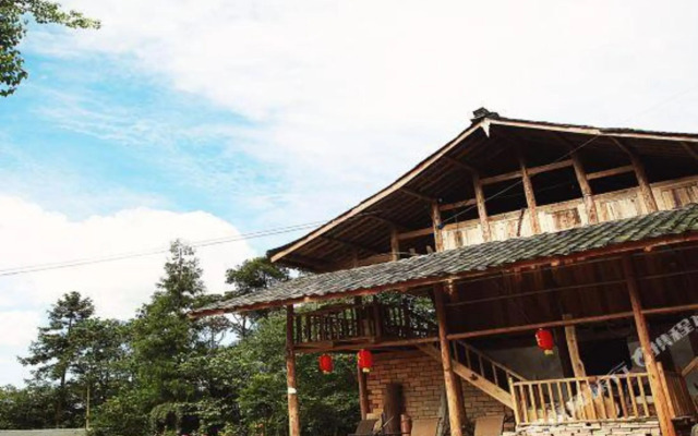Tianranju Inn