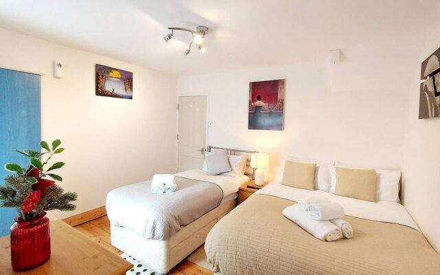 Beautiful 3-bed House in Chatham