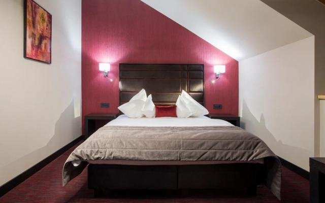 Old Town Hotel