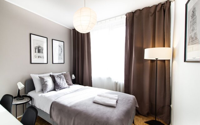 Saska Kepa Velvet Apartment