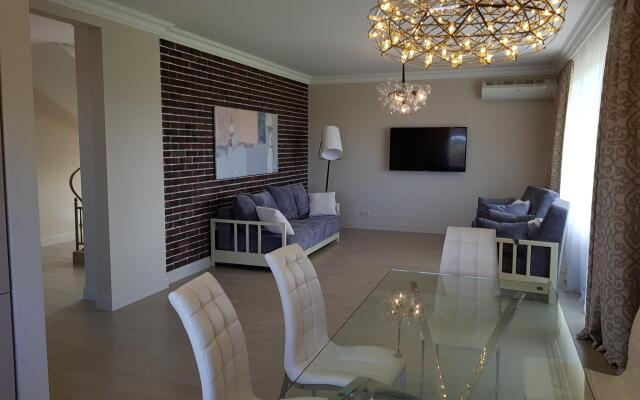 Guest house on Sentral 45