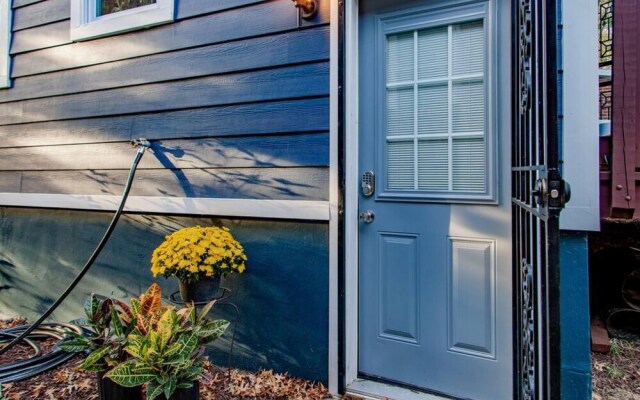 2 br City Retreat Peace Privacy Parking