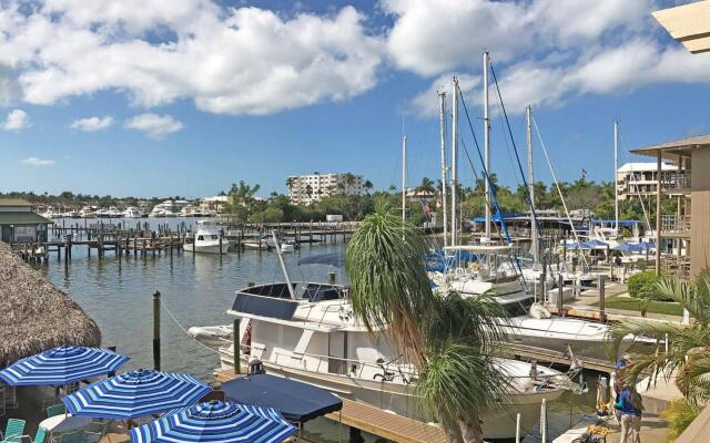 Cove Inn on Naples Bay