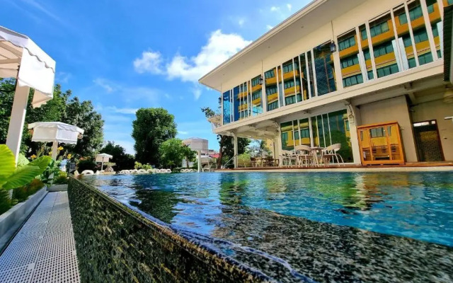 Gallery Design Hotel