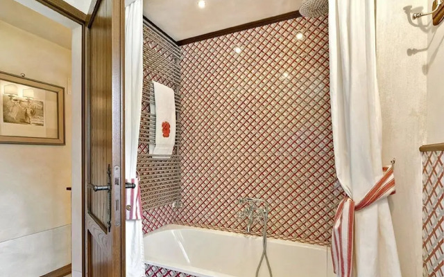 Belvilla by OYO Villa Aiola