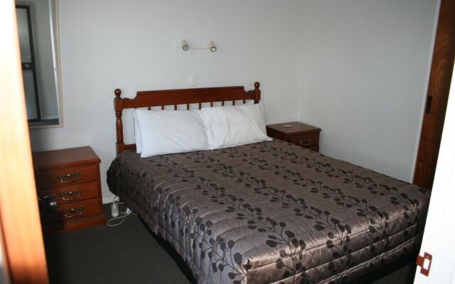 Awatea Park Motel