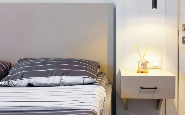 Apartment by Luxe Group SN400
