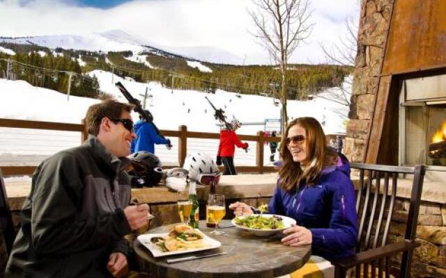 One Ski Hill Place S8501