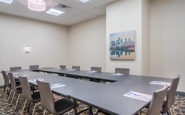 Holiday Inn Express Philadelphia-Midtown by IHG