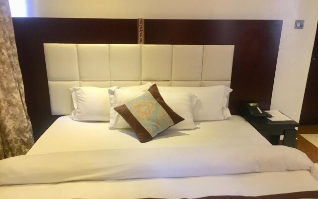 Grandbee Apartment and Residence