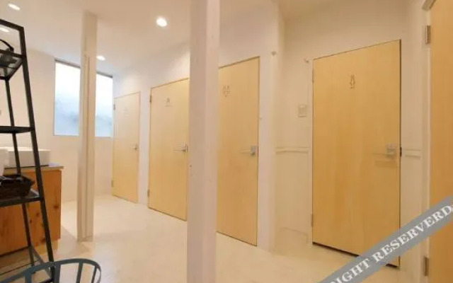 Raku Hostel Osaka