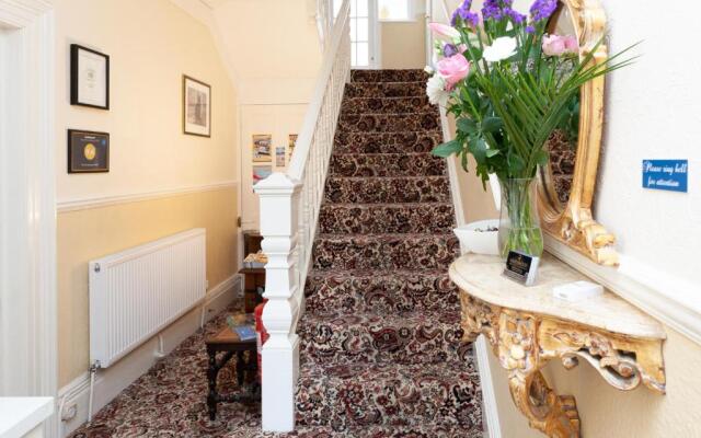 The Ravenswood B&B