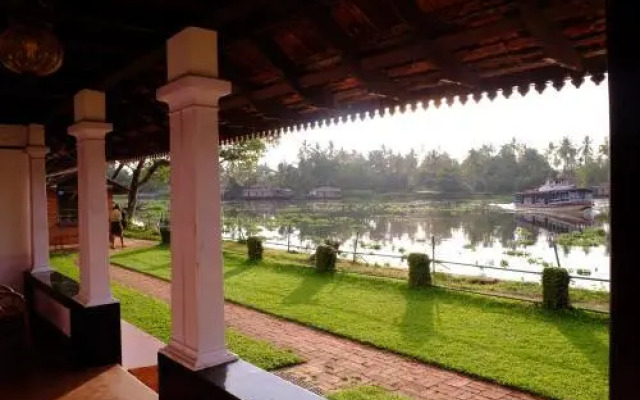 Keraleeyam Ayurvedic Resort