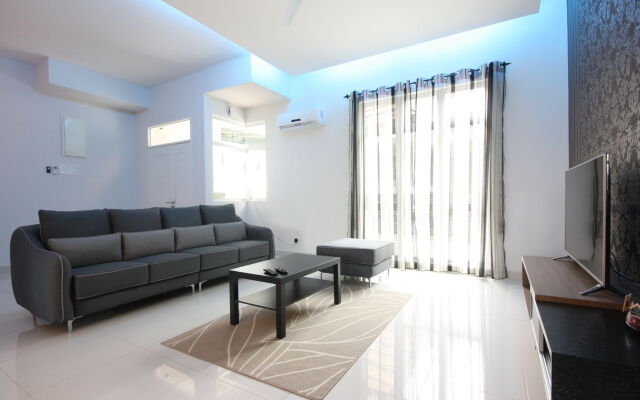 Shamrock Beach Villas 9