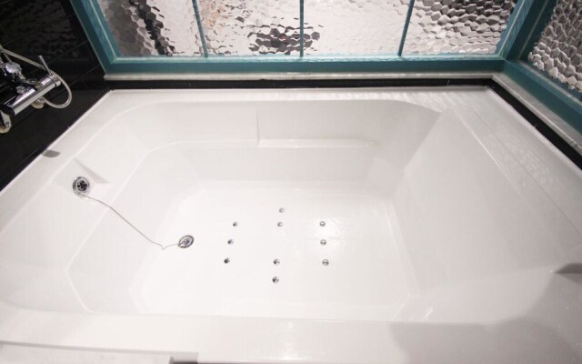 Jeonju Deokjindong Hotel Wannabe