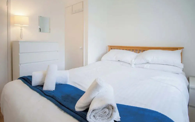 Bayview 61 - 2 Bedroom - Bayview Oxwich