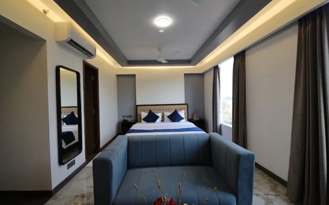 Clarks Inn Suites Jaipur