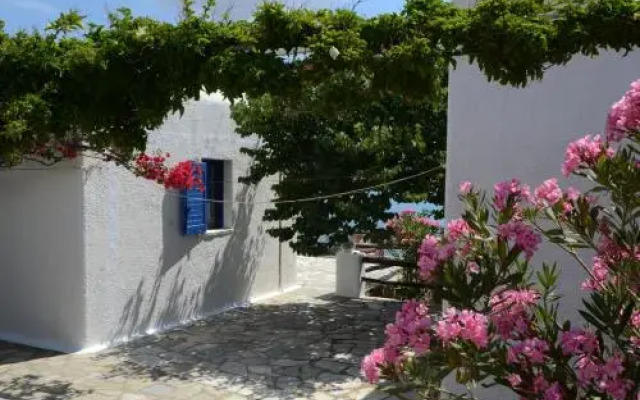 Villas Kalafatis Apartments