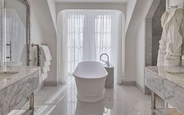 Claridge’s, Maybourne Hotel Collection
