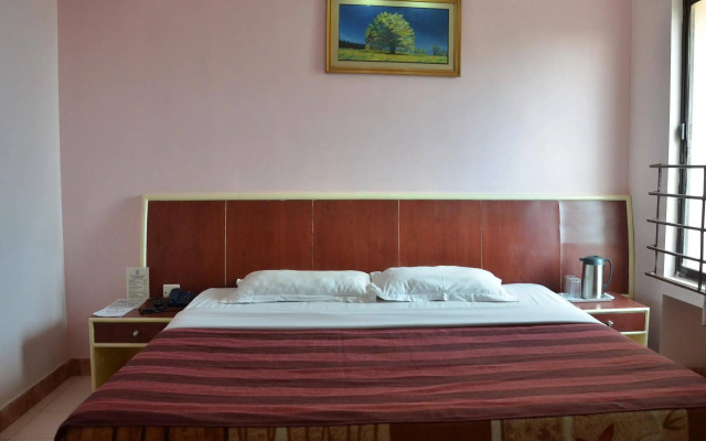 Hotel Pushpak