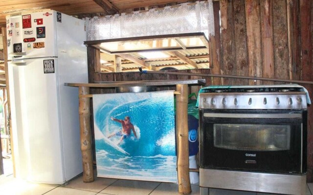 North Point Hostel - Praia do Rosa