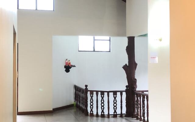 Trip 'N' Chill Hostels Colombo Airport