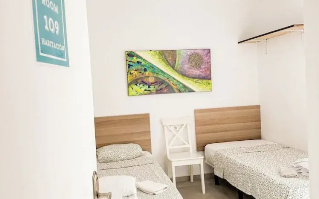 Cisne by Nest Hostel