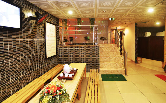 Boss Palace Hotel