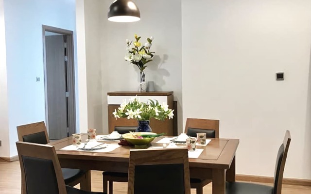 Bayhomes Metropolis Serviced Apartment