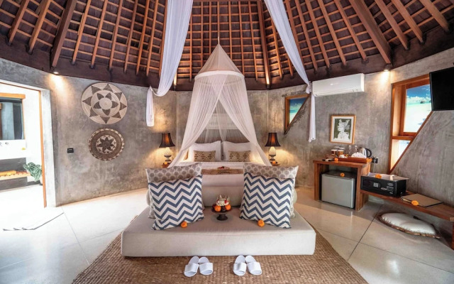 The Sender Pool Suite