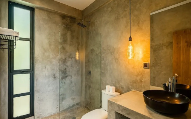 Berawa Loft by Hombali