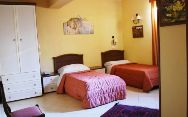 Greta Rooms Hotel